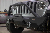 Fishbone Offroad FB22090 Mako Stubby Front Bumper for Jeep Wrangler JL 2018+