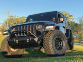 Motobilt MB1090F-S-1094 Front Hammer Series Bumper with Stinger & Skid Plate for Jeep Wrangler JL 2018+
