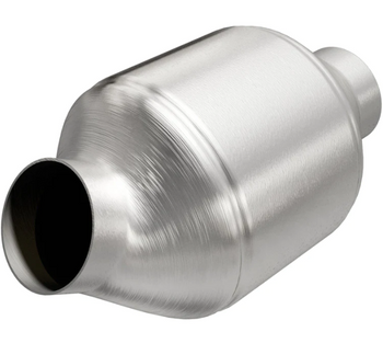 MagnaFlow 51775 OEM Grade Federal/EPA Compliant Catalytic Converter for Jeep Wrangler JK 3.8L