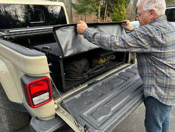 EZ 4x4 7401 4949 Portable Bed Box & Secure Storage for Jeep Gladiator JT 2020+