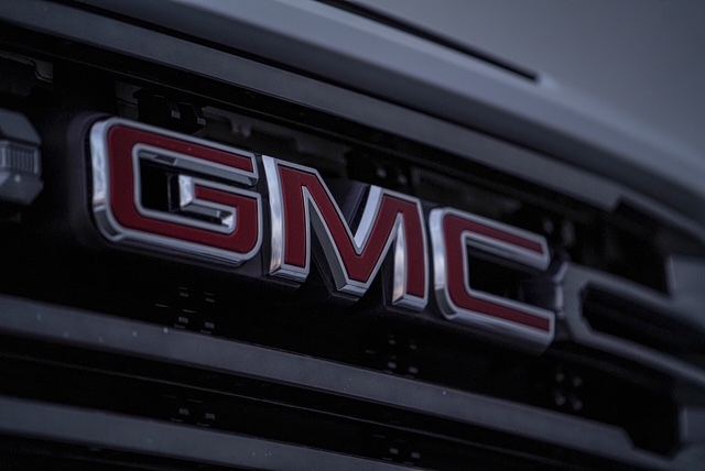 2023 Sierra 1500 AT4