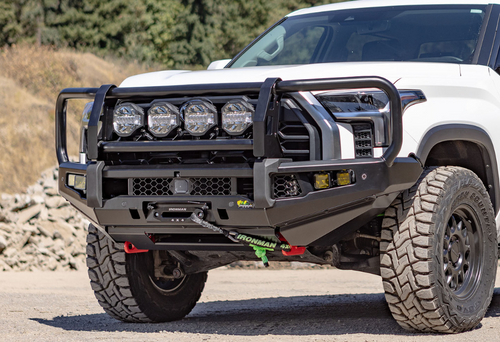 【未開封】Overland Tandberg RDX 3本 Ironman BBP098CK-BRKT-NN Apex Triple Hoop Front Bumper Tundra 2022+