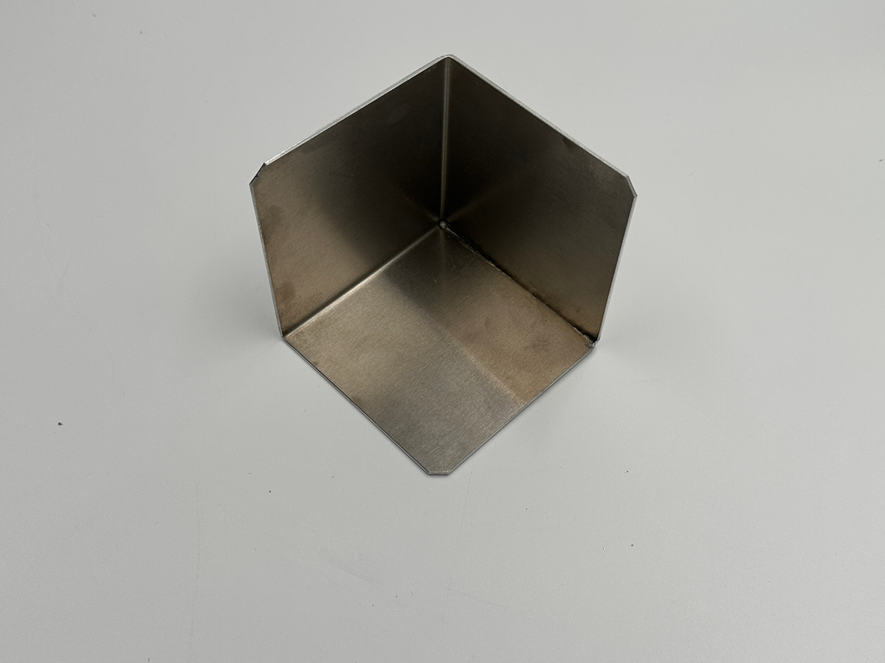 Tank Box, Corner Cap