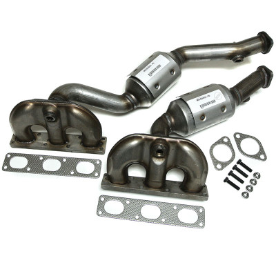 2004-2005 BMW 530i 3.0L Front and Rear Manifold catalytic converters 503007-503008-2