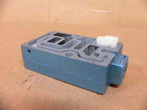 MAC FC82A-AA-9 Pneumatic Valve Body Manifold