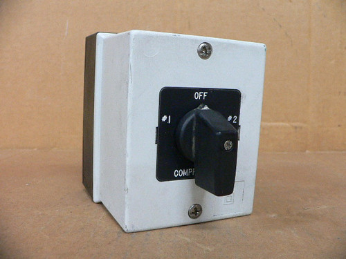 Moeller T0-3-8212/I-NA Changeover Switch Moeller T0-3-8212/I-NA Changeover Switch