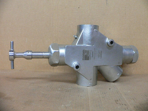 Ross Controls 1523B8004 SS LOX Valve 1 1/2" NPT