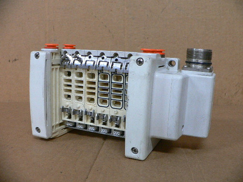 SMC VV5QC21-06N7MD3 VQC Manifold4/5 Port Solenoid Valve