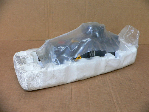 Siemens 1FT6031-4AK71-4EA0 SERVO MOTOR 1FT6 SIMOTICS S SYNCHRONOUS SERVOMOTOR Siemens 1FT6031-4AK71-4EA0 SERVO MOTOR 1FT6 SIMOTICS S SYNCHRONOUS SERVOMOTOR