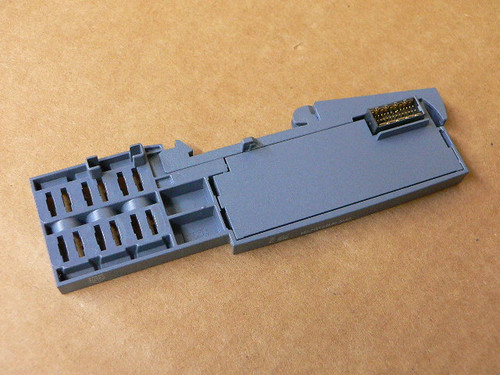 Siemens 6ES7 193-6PA00-0AA0 Simatic Server Module Siemens 6ES7 193-6PA00-0AA0 Simatic Server Module