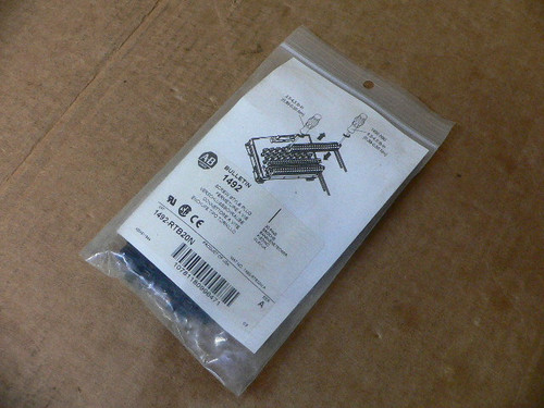 Allen Bradley 1492-RTB20N Screw Style Plug