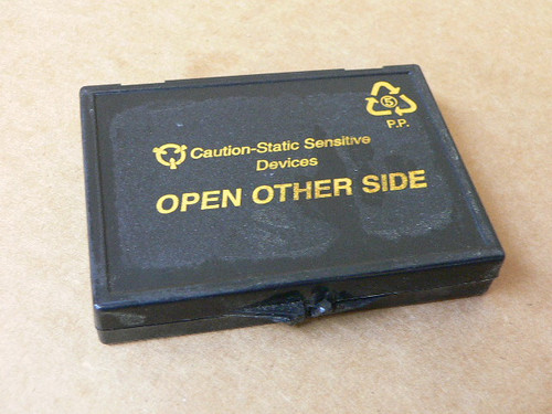 Harris ICM7217IJI DIP-28 4Digit (LED) RH H9843CABP