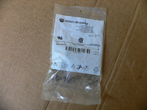 Allen-Bradley 800FM-F3 Flush Push Button Green