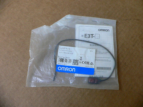 Omron E3T-FL13 Diffuse Photoelectric Sensor 2M