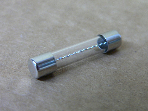 Gould Shamwut GGC15 125V 15A 1-1/4X1/4 Fuse