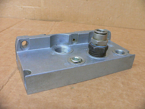 Festo VABE-S6-1R-N12 Valve Manifold End Plate