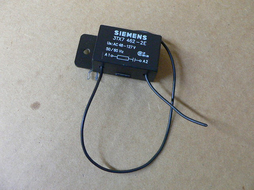 Siemens 3TX7 462-2E Surge Suppressor Siemens 3TX7 462-2E Surge Suppressor