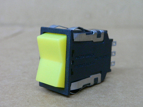 Honeywell Micro Switch AML 20 9304 L173 Honeywell Micro Switch AML 20 9304 L173