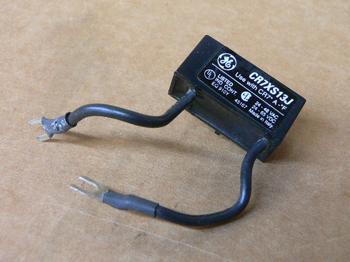 GE General Electric CR7XS13J Surge Suppressor