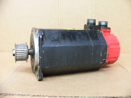 Fanuc AC Servo Motor A06B-0127-B088 2000 RPM 149V A 6/2000