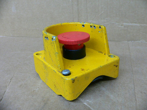 SIEMENS 3SB1831-8AP PUSHBUTTON EMERGENCY STOP