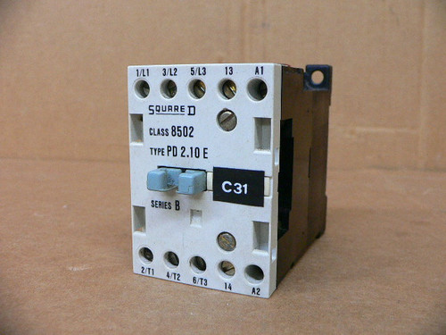 SQUARE D 8502 PD2.10E CONTACTOR 24V COIL