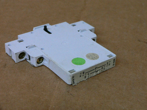 KLOCKNER MOELLER NHI11 AUXILIARY CONTACT