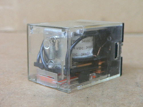 OMRON MK3P5-I RELAY 24VDC