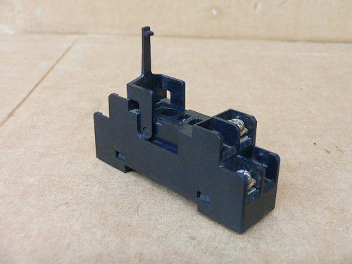OMRON P2RF-05 RELAY SOCKET OMRON P2RF-05 RELAY SOCKET