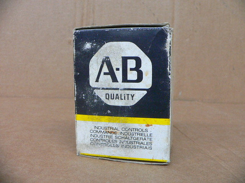 ALLEN BRADLEY 193-BSB30 OVERLOAD RELAY (NIB)
