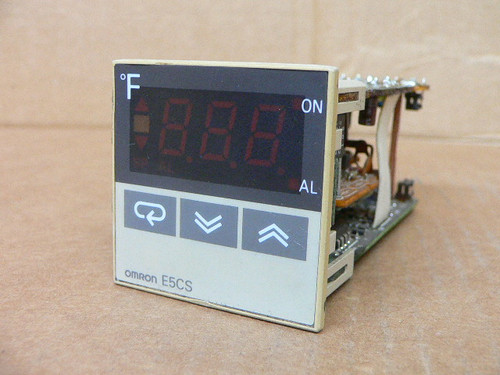 Omron E5CS-Q1KJX-F Temperature Controller Omron E5CS-Q1KJX-F Temperature Controller