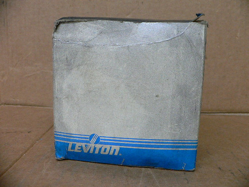 Leviton 931 2-Pole, 3 Wire Angle Plug