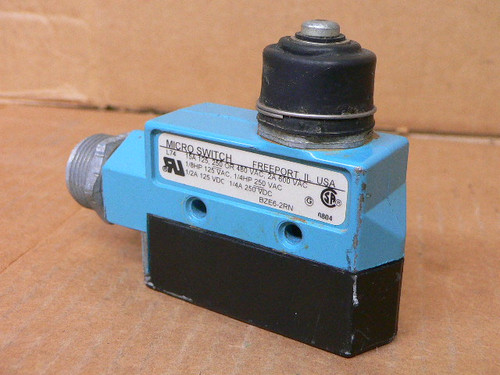 HONEYWELL MICROSWITCH BZE6-2RN BZE62RN LIMIT SWITCH USED HONEYWELL MICROSWITCH BZE6-2RN BZE62RN LIMIT SWITCH USED