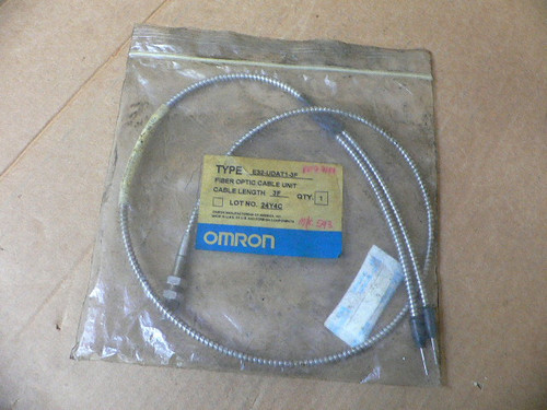 NEW IN PACKAGE OMRON E32-UDAT1-3F FIBER OPTIC CABLE UNIT