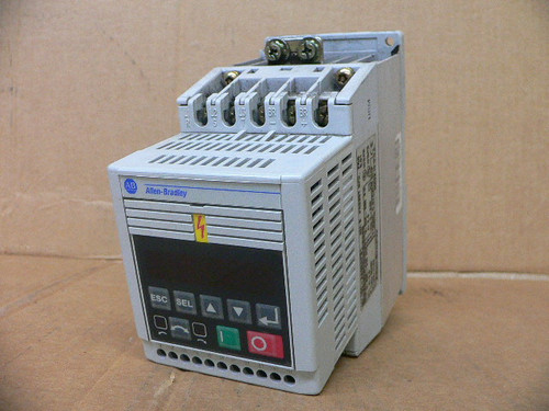 Allen Bradley Speed Controller Series C 0.37KW/0.5HP 160-AA02NPS1P1