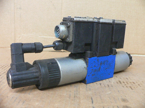 REXROTH R900911681 DIRECT OPERATED PROPORTIONAL DIRECTIONAL VALVE