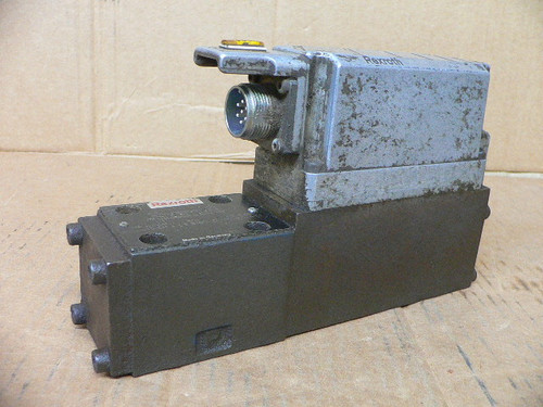 REXROTH 0811404642 DIRECTIONAL CONTROL VALVE