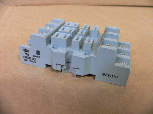 Idec SR3B-05 Relay Socket 10A 300V Idec SR3B-05 Relay Socket 10A 300V