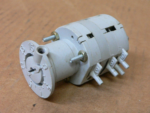 Honeywell RP471A-1002-1 Pneumatic Relay (USED)