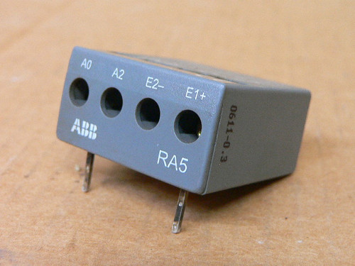 ABB RA5 INTERFACE RELAY PLC SIGNAL TO OPERATE CONTACTOR