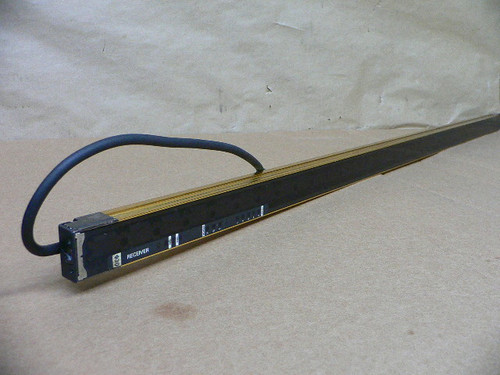 Omron F3SJ-A0920P30-D Light Curtain 36in Receiver 24v-dc