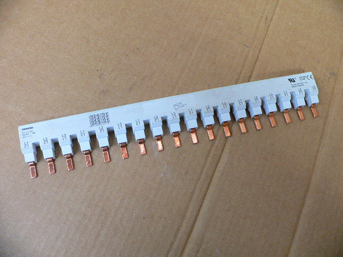 Siemens 5ST3 665-2HG Pin Busbar, 115A Siemens 5ST3 665-2HG Pin Busbar, 115A