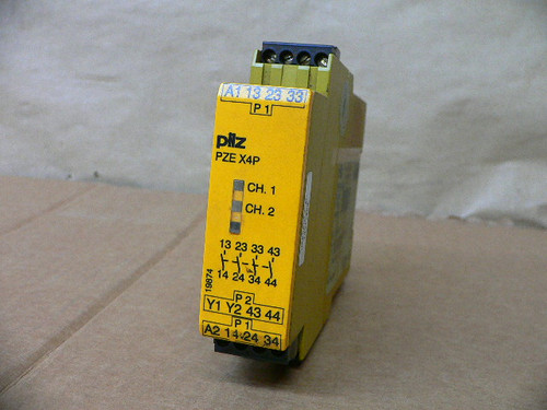 PILZ 777585 USED PZE X4P SAFETY RELAY 24VDC 4N/O 777585