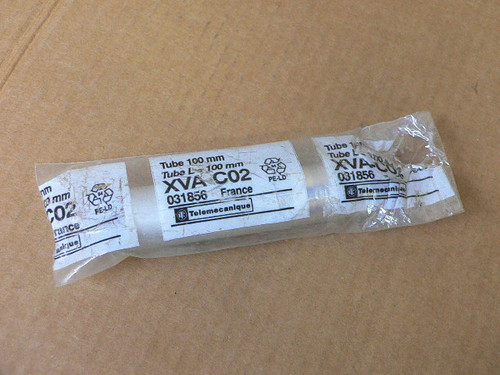 Telemecanique XVA-C02 Tube 100mm Telemecanique XVA-C02 Tube 100mm