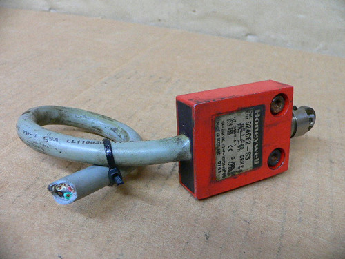 HONEYWELL 924CE2-S3 LIMIT SWITCH HONEYWELL 924CE2-S3 LIMIT SWITCH