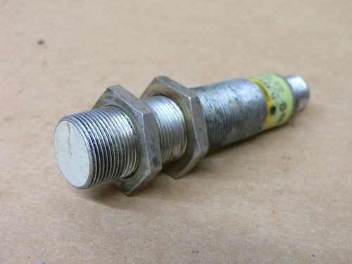 Omron TL-X5Y1-M4L Proximity Switch Sensor