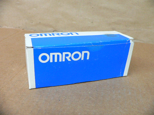New In Box OMRON E3F2-DS30B4-P1 Photoelectric Switch Sensor New In Box OMRON E3F2-DS30B4-P1 Photoelectric Switch Sensor
