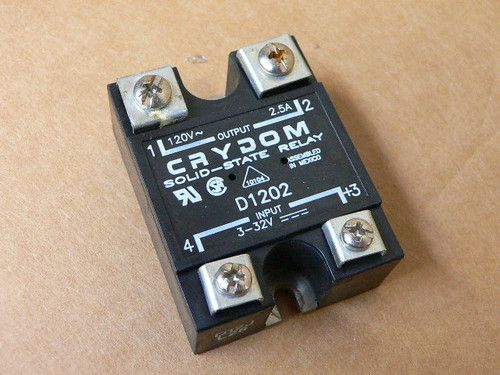 CRYDOM D1202 SOLID-STATE RELAY CRYDOM D1202 SOLID-STATE RELAY