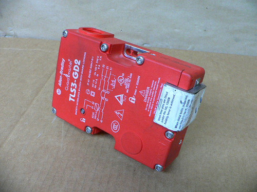 Allen-Bradley 440G-T21BGPT-2B Safety Guardlock Switch Allen-Bradley 440G-T21BGPT-2B Safety Guardlock Switch