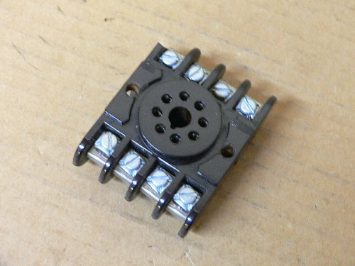Amphenol 146 Relay Socket 8-Pin